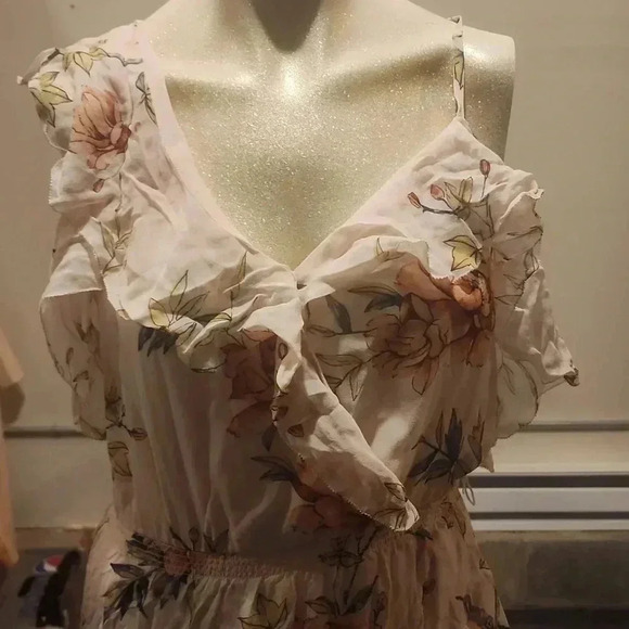 JOIE FLORAL PRINT MAXI DRESS - Picture 4 of 5